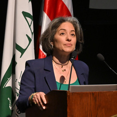 Dina_Abdulrahman_profilepic.jpg 1