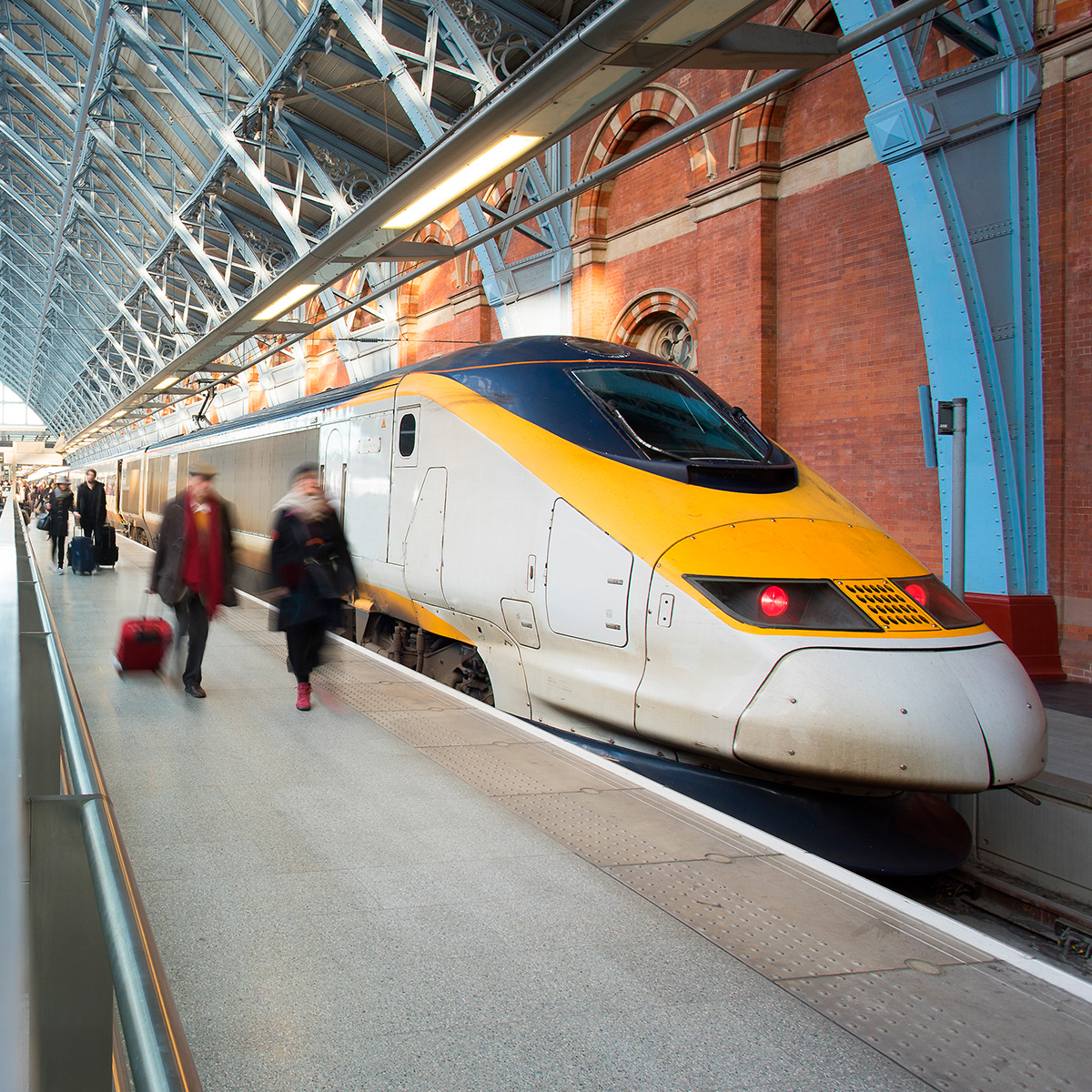 conference26_eurostar-train-cb-square.jpg