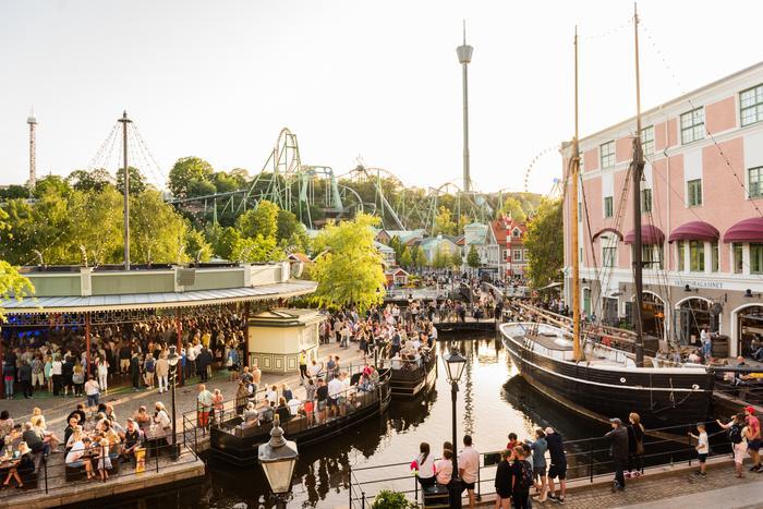 190629_Liseberg_Nora_Lorek_0001 compressed.jpg