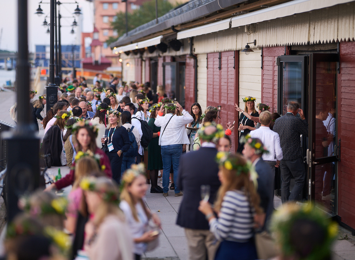 Midsommar networking event at Kajskjul 8