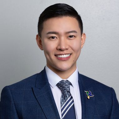 Yinbo Yu