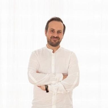 Alejandro De La Torre-Luque