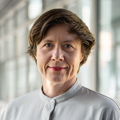 Straujuma_Portrait.jpg