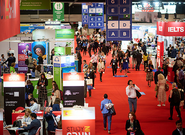 conference24_toulouse-exhibition-hall-overview.jpg