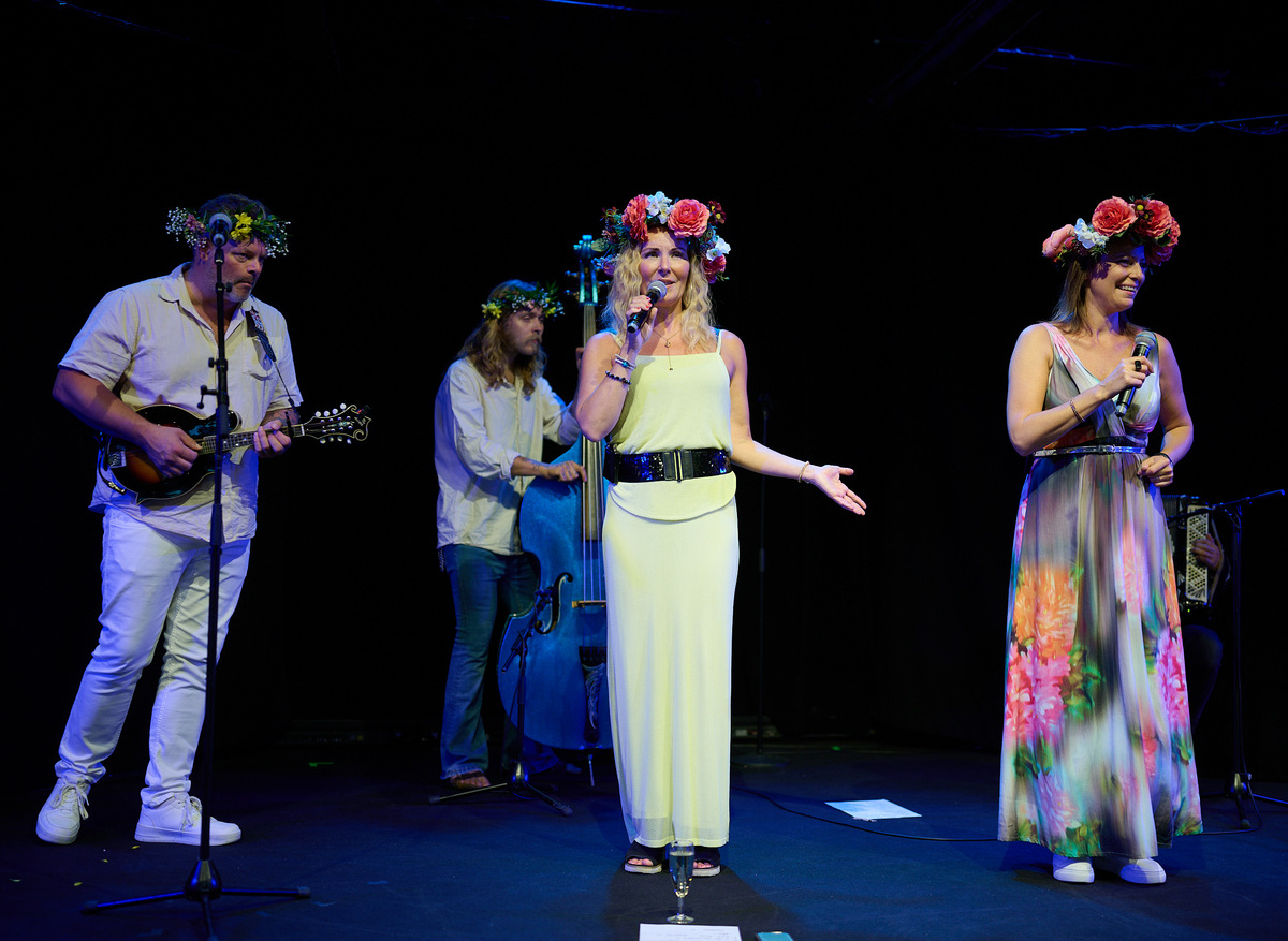 Traditional Swedish musicians 