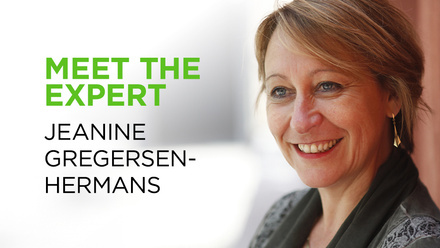 1000x563_Meet the expert_Library_Jeanine.jpg